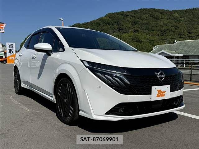 Nissan AURA 2024-09 8883332-9