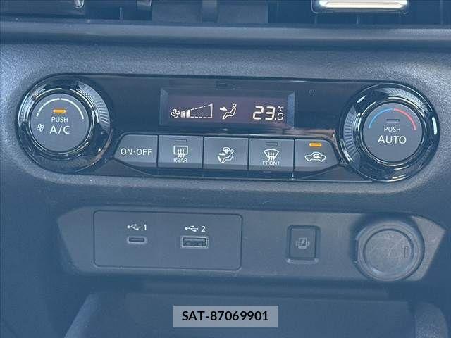 Nissan AURA 2024-09 8883332-24