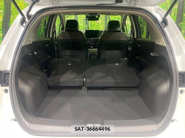 Nissan AURA 2025-11 8883330-10