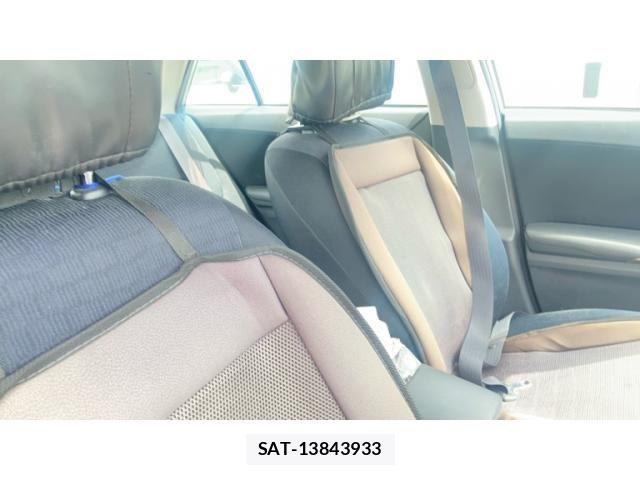 Toyota Aurion 2010-01 7215131-13