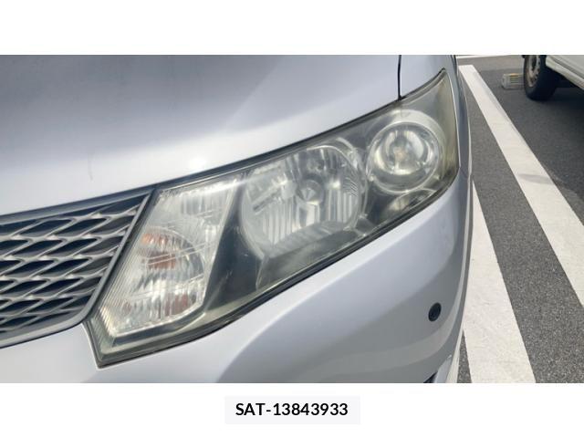 Toyota Aurion 2010-01 7215131-3