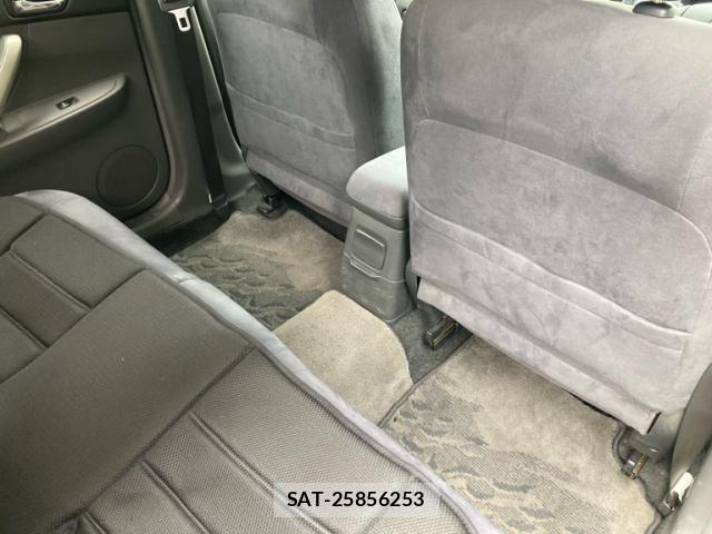 Toyota Aurion 2003-04 7325819-19