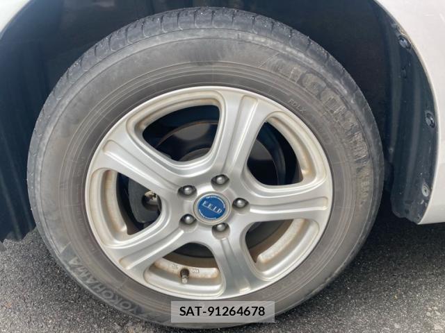 Toyota Aurion 2010-03 7875399-13
