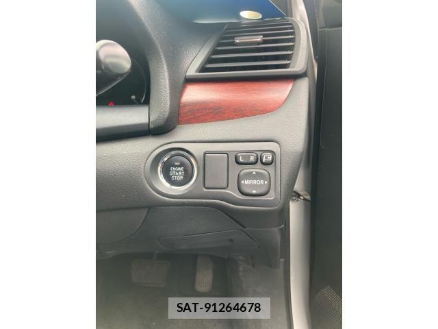 Toyota Aurion 2010-03 7875399-22