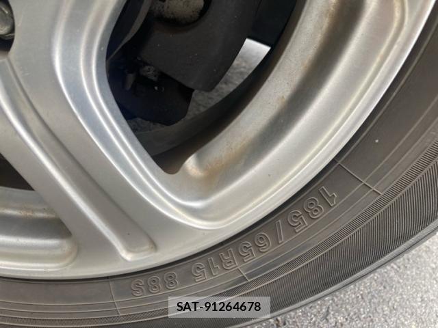 Toyota Aurion 2010-03 7875399-6