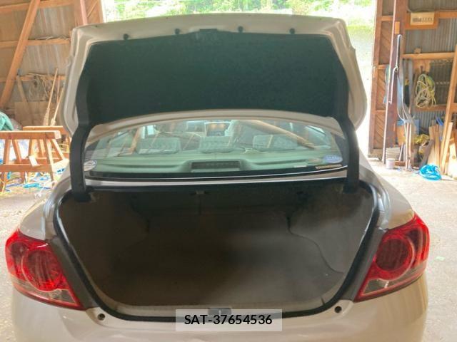 Toyota Aurion 2012-02 7960601-9