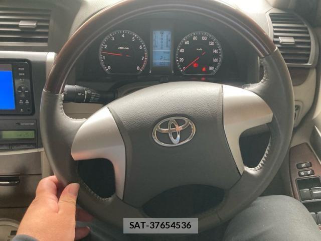 Toyota Aurion 2012-02 7960601-14