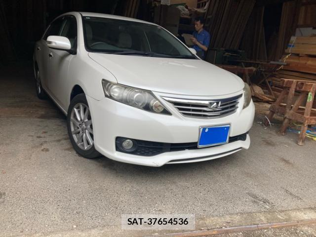 Toyota Aurion 2012-02 7960601-1