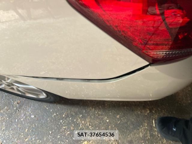Toyota Aurion 2012-02 7960601-19