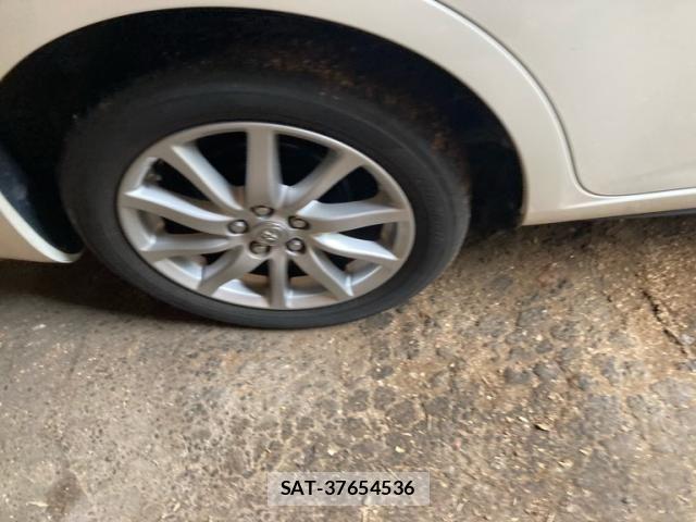 Toyota Aurion 2012-02 7960601-5