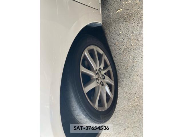 Toyota Aurion 2012-02 7960601-7