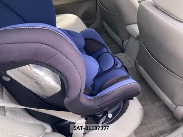 Toyota Aurion 2012-02 8034508-11