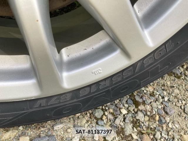 Toyota Aurion 2012-02 8034508-8