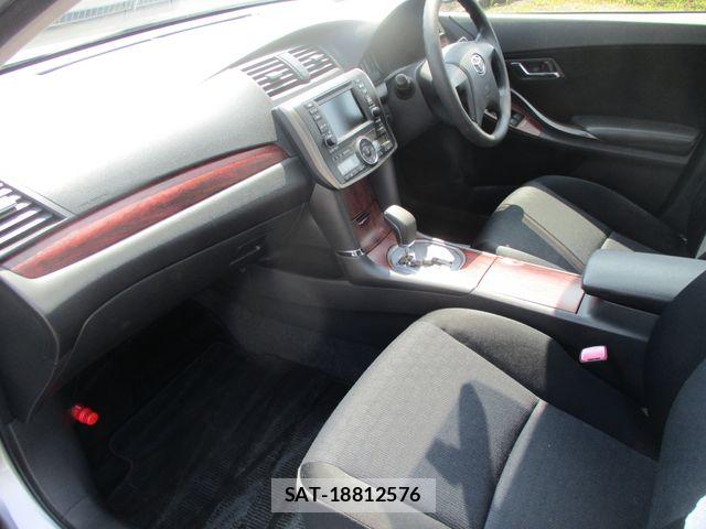 Toyota Aurion 2007-07 8158008-1