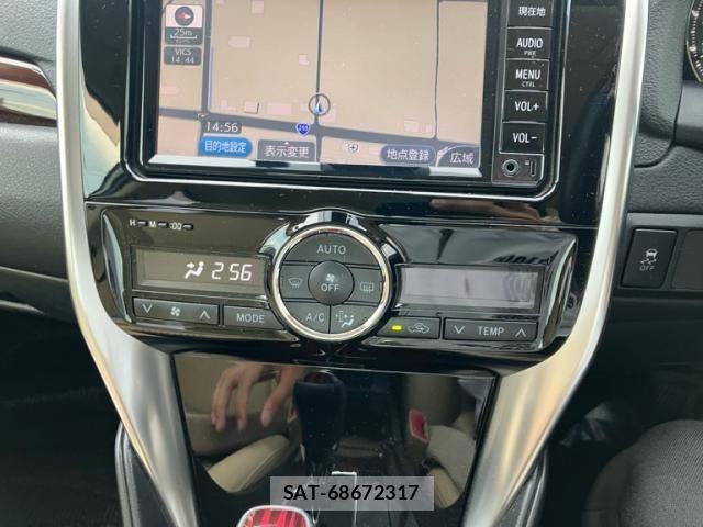 Toyota Aurion 2018-05 8158006-19