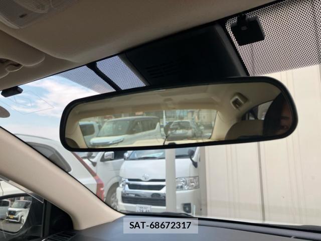 Toyota Aurion 2018-05 8158006-23