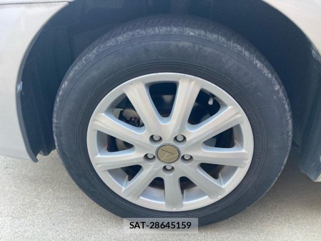 Toyota Aurion 2010-02 8228982-8