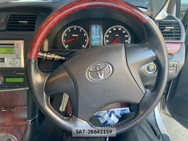 Toyota Aurion 2010-02 8228982-15