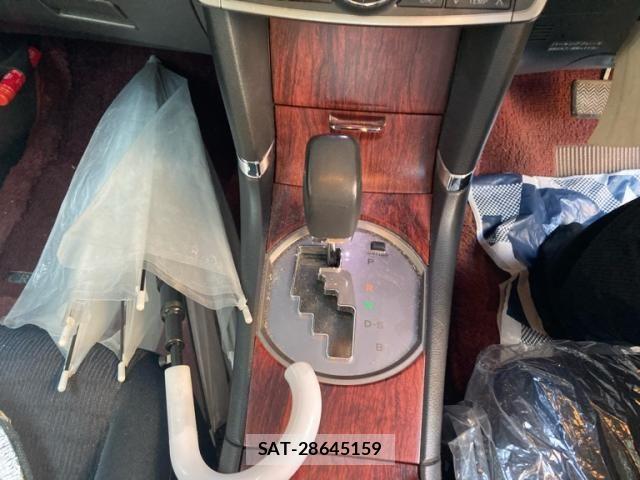 Toyota Aurion 2010-02 8228982-19
