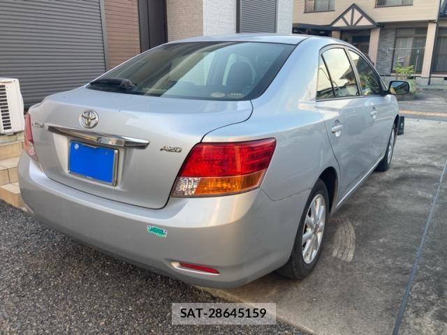 Toyota Aurion 2010-02 8228982-2