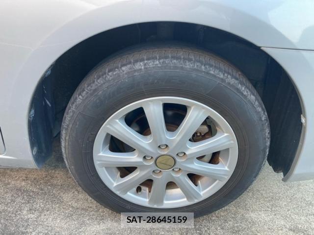Toyota Aurion 2010-02 8228982-5