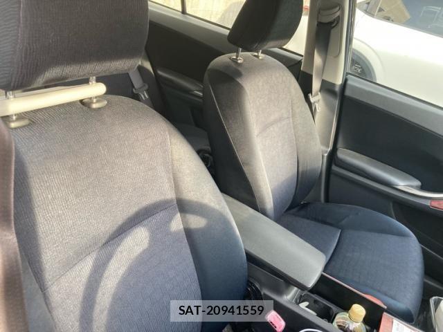 Toyota Aurion 2009-12 8313208-7