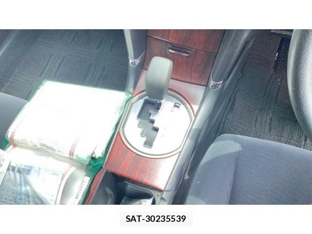 Toyota Aurion 2007-08 8334979-16
