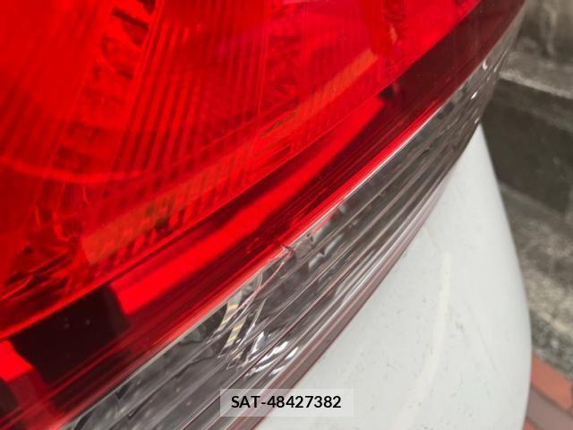 Toyota Aurion 2016-10 8364870-18
