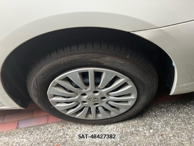 Toyota Aurion 2016-10 8364870-3