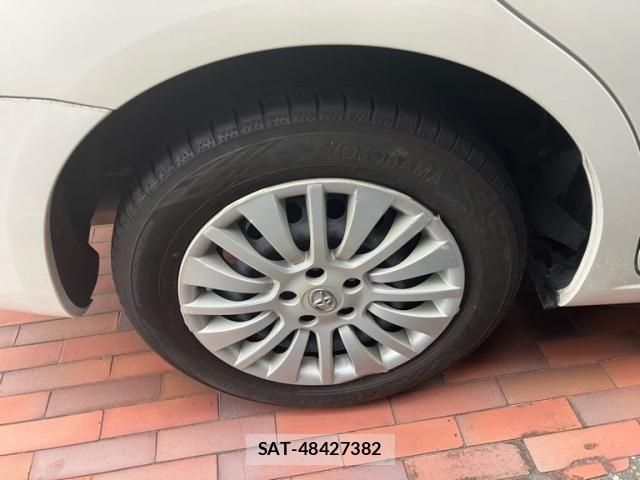 Toyota Aurion 2016-10 8364870-4