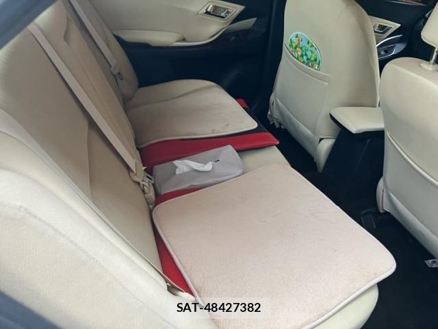 Toyota Aurion 2016-10 8364870-7