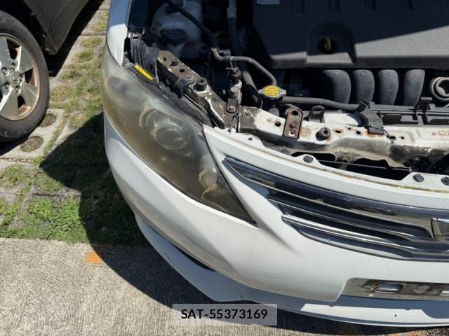 Toyota Aurion 2011-07 8411317-16