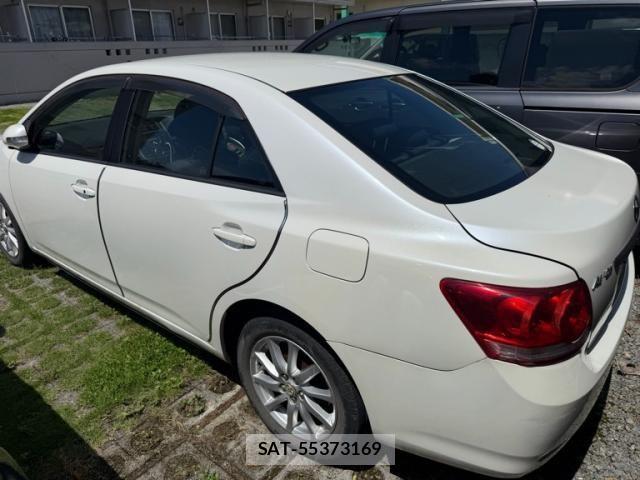 Toyota Aurion 2011-07 8411317-2