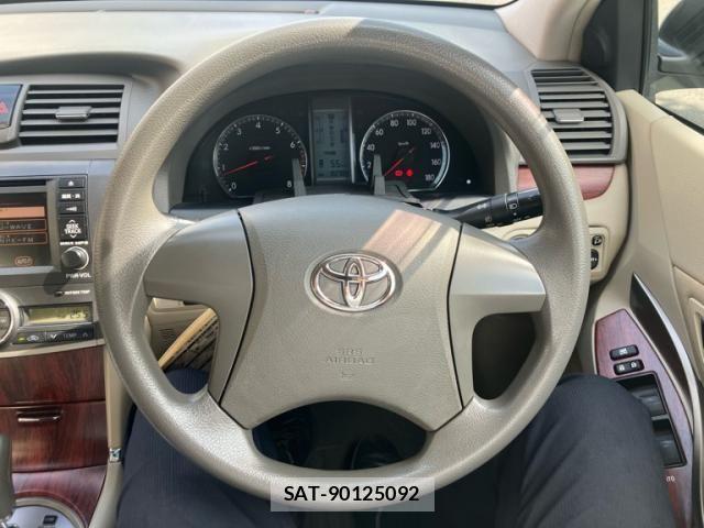 Toyota Aurion 2008-11 8561227-18