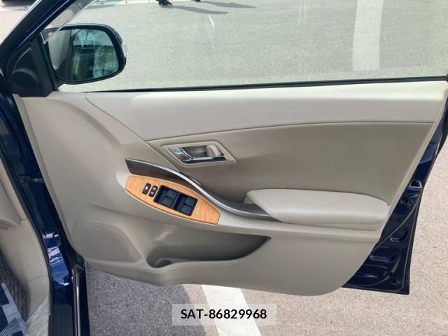 Toyota Aurion 2009-10 8625902-14