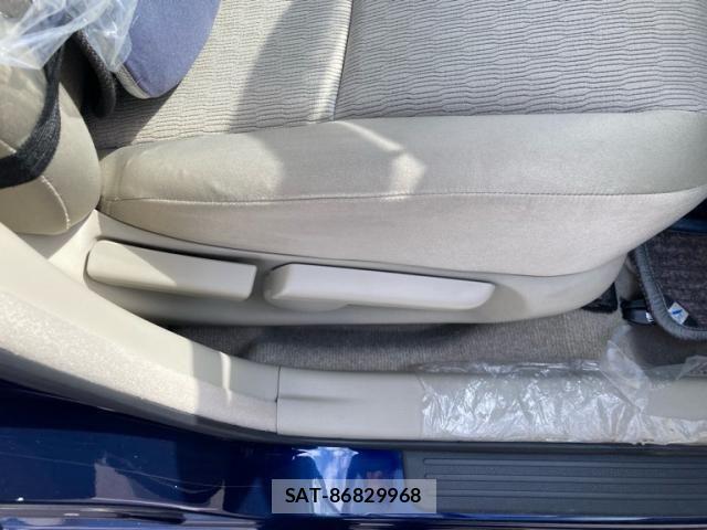 Toyota Aurion 2009-10 8625902-15
