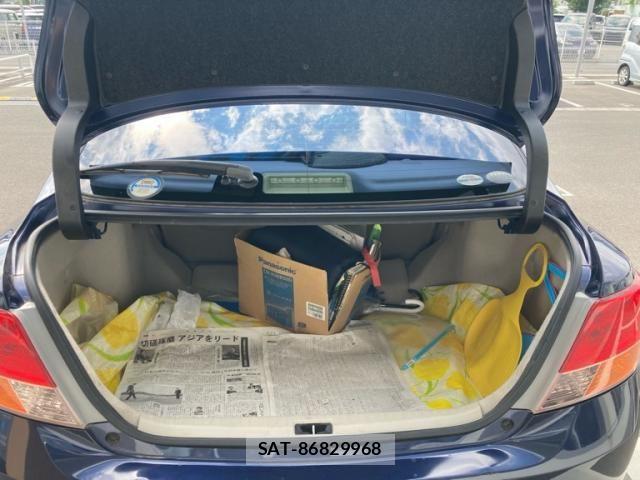 Toyota Aurion 2009-10 8625902-18