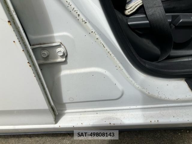 Toyota Aurion 2010-10 8658119-13