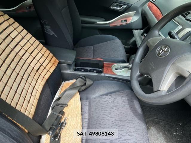 Toyota Aurion 2010-10 8658119-16