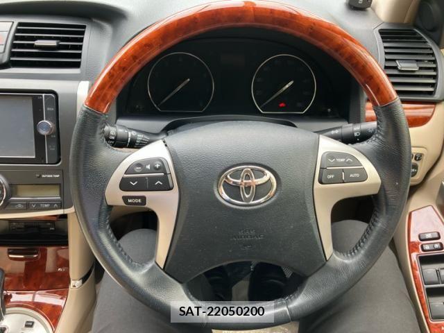 Toyota Aurion 2014-01 8658115-13