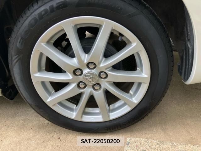 Toyota Aurion 2014-01 8658115-6