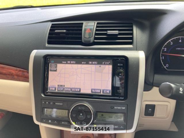 Toyota Aurion 2016-04 8658117-15