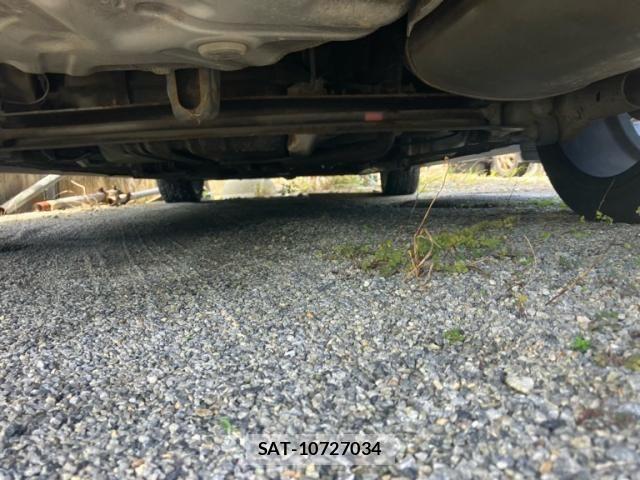 Toyota Aurion 2014-03 8795325-8