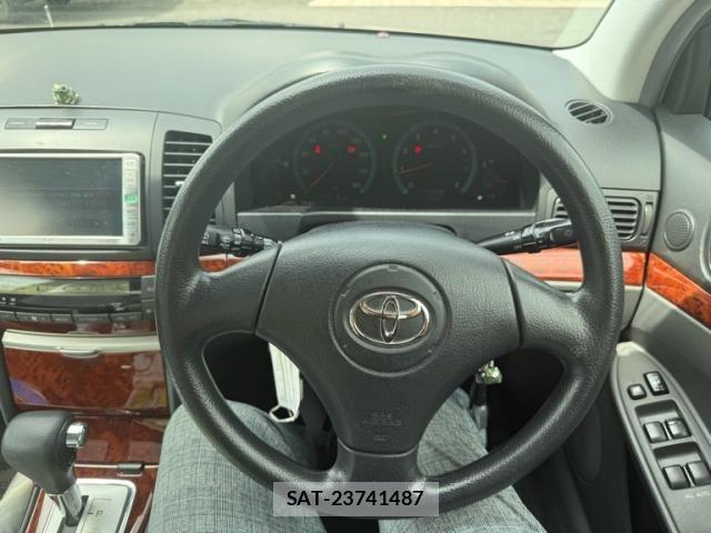 Toyota Aurion 2006-03 8848302-11