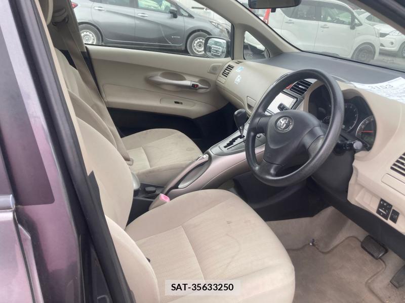 Toyota AURIS 2008 1230267-11