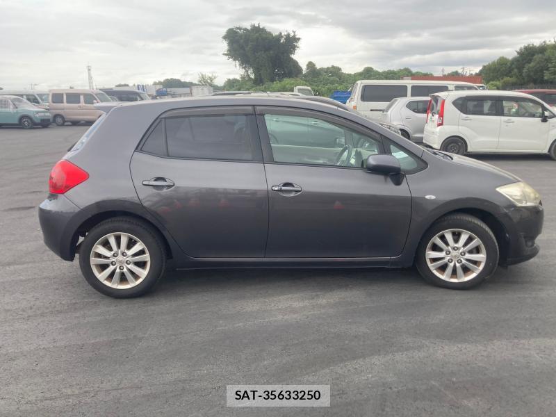 Toyota AURIS 2008 1230267-2