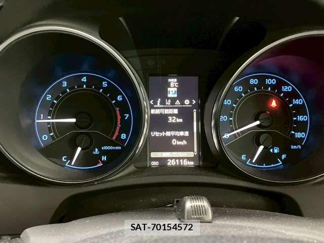Toyota AURIS 2016-05 6263213-12