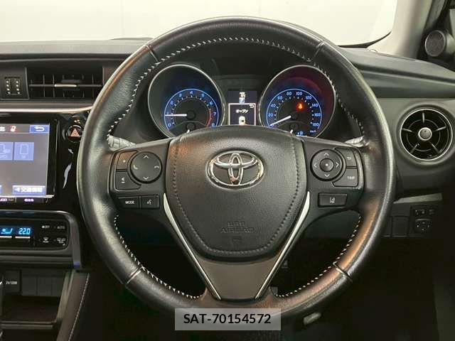 Toyota AURIS 2016-05 6263213-13