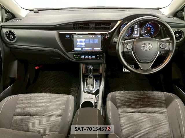 Toyota AURIS 2016-05 6263213-14