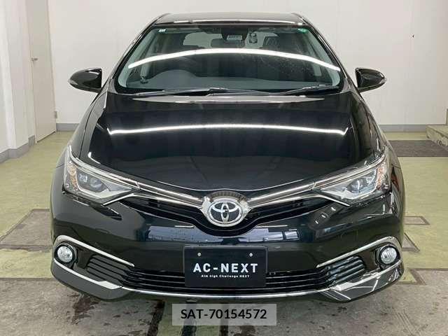 Toyota AURIS 2016-05 6263213-16